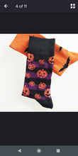 Load image into Gallery viewer, Lot of 2 pairs of Halloween socks